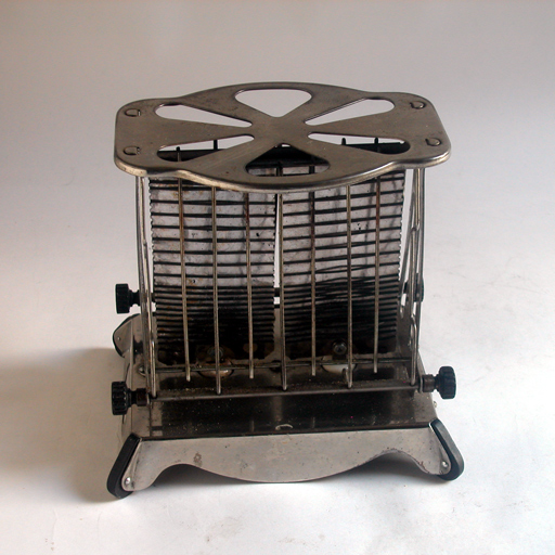 Westinghouse Turnover Toaster