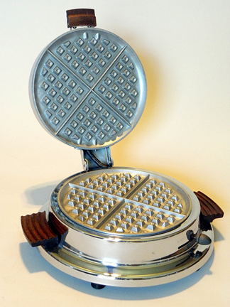 Vintage Waffle Irons Fully Restored